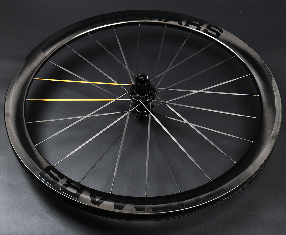 Carbon Fiber Road Bike Wheel Set 700C 45mm Disc Brake Thru-Axle,  Carbon Fiber Blade Spokes(T-Head Design) Toray T700/T800 Hybrid, Clincher & Tubeless Support Tire Width 23-28mm