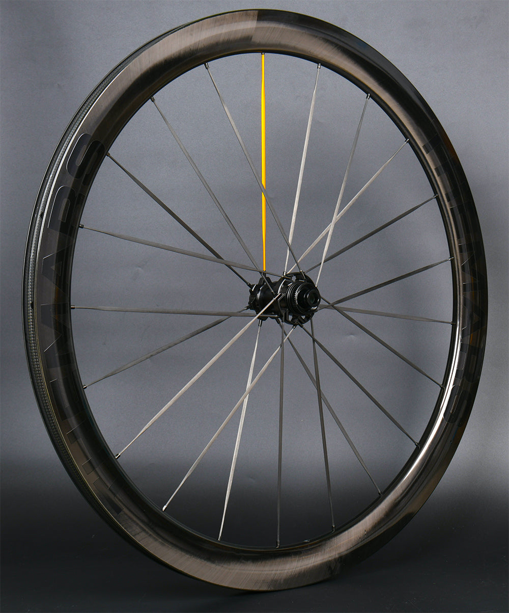 Carbon Fiber Road Bike Wheel Set 700C 45mm Disc Brake Thru-Axle,  Carbon Fiber Blade Spokes(T-Head Design) Toray T700/T800 Hybrid, Clincher & Tubeless Support Tire Width 23-28mm
